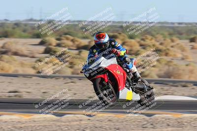 media/Oct-19-2024-CVMA (Sat) [[7df39c5a0d]]/Race 14-500-350 Supersport/